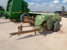 John Deere 346 Square Baler