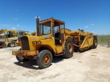 John Deere 760 Scraper