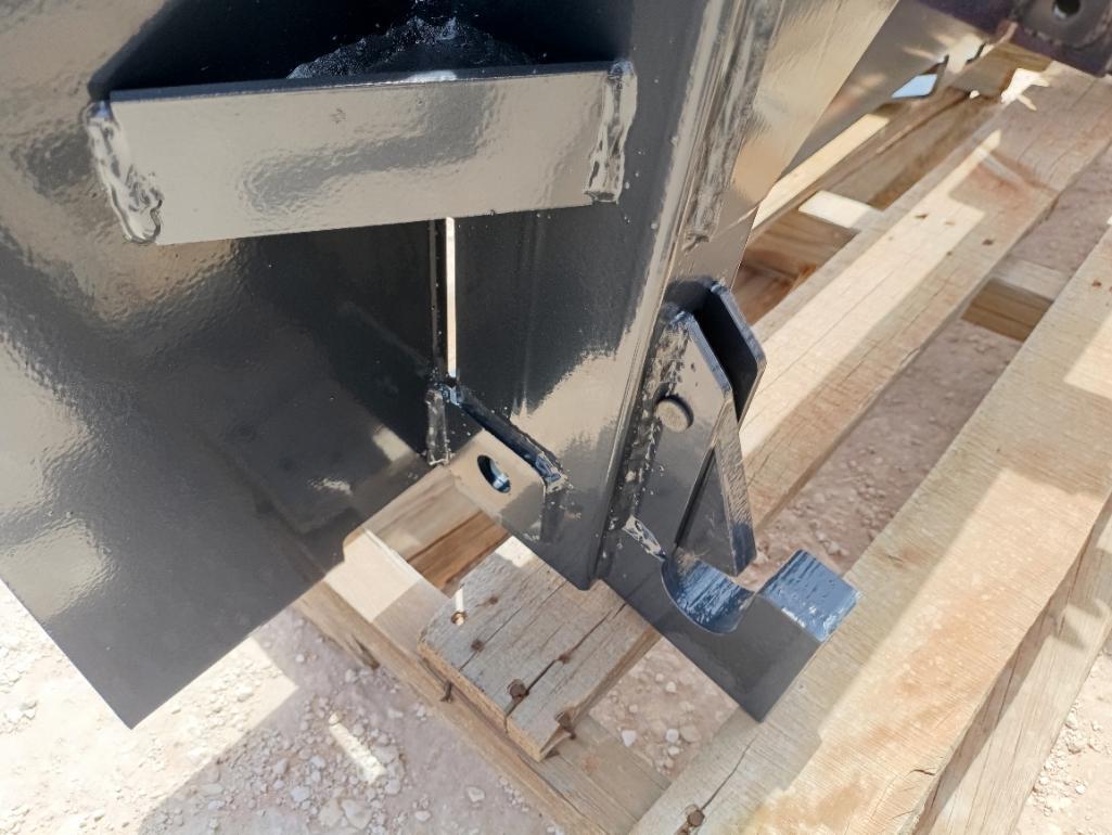 Unused Wolverine PT-16-01C Skid Steer Quick Hitch
