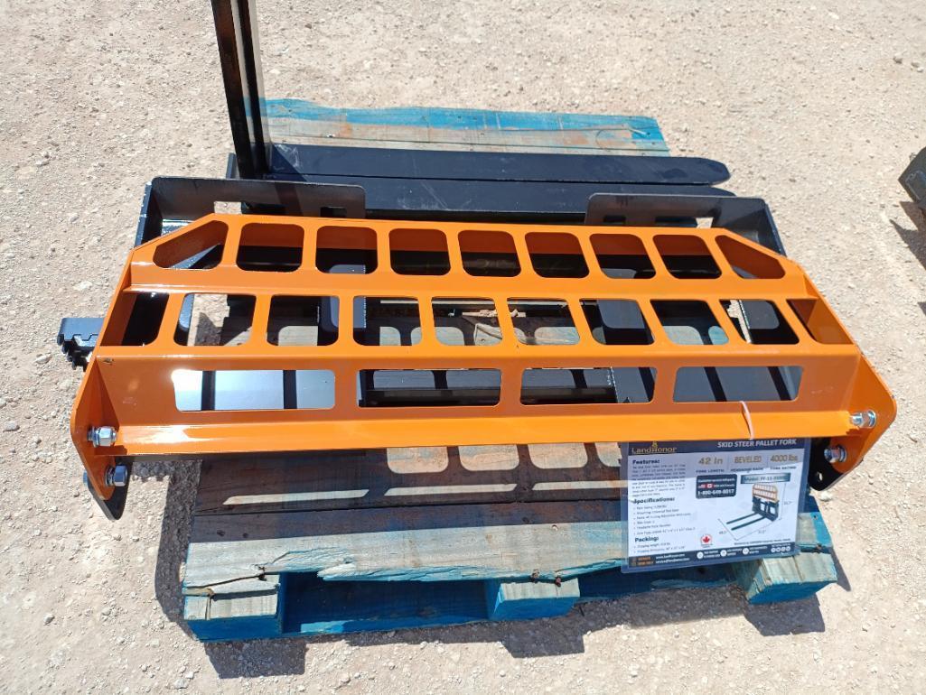 Unused Landhonor PF-11-3500G Skid Steer Pallet Fork