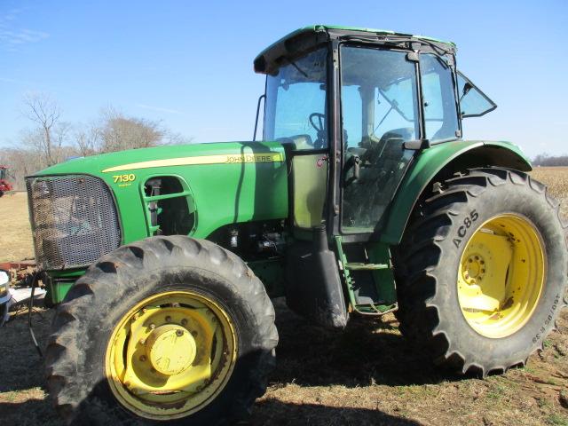 JD 7130 Premium Tractor