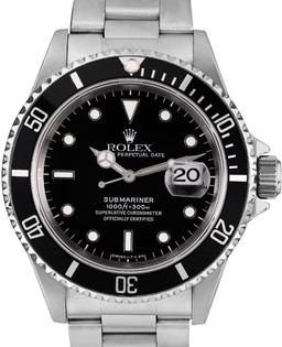 Rolex Mens Stainless Steel Submariner Wristwatch With Rolex Box