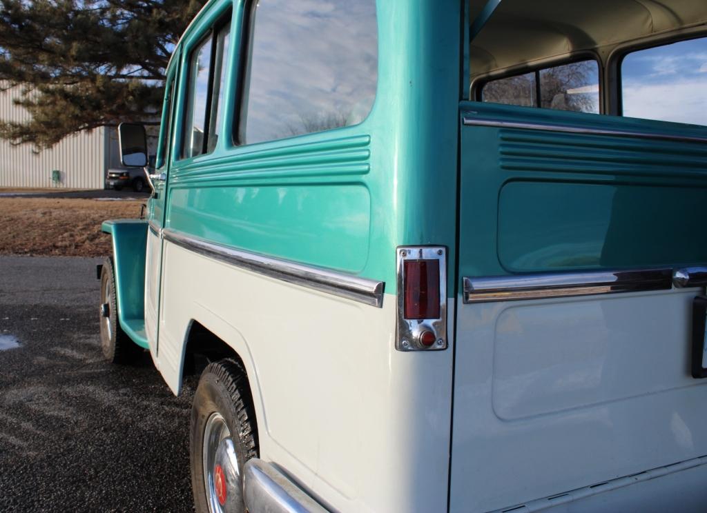 1963 Willys Jeep Station Wagon