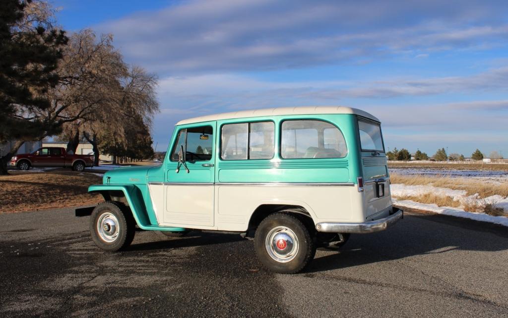 1963 Willys Jeep Station Wagon