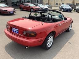 1990 Mazda Miata MX-5 Convertible