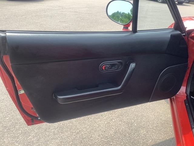 1990 Mazda Miata MX-5 Convertible