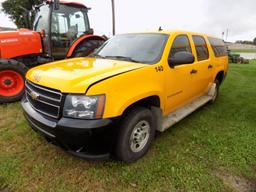 2008 Chevrolet Suburban, 4WD, 8 Pass., Yellow, 6.0 V8 Gas Eng, Auto Trans.