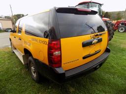 2008 Chevrolet Suburban, 4WD, 8 Pass., Yellow, 6.0 V8 Gas Eng, Auto Trans.