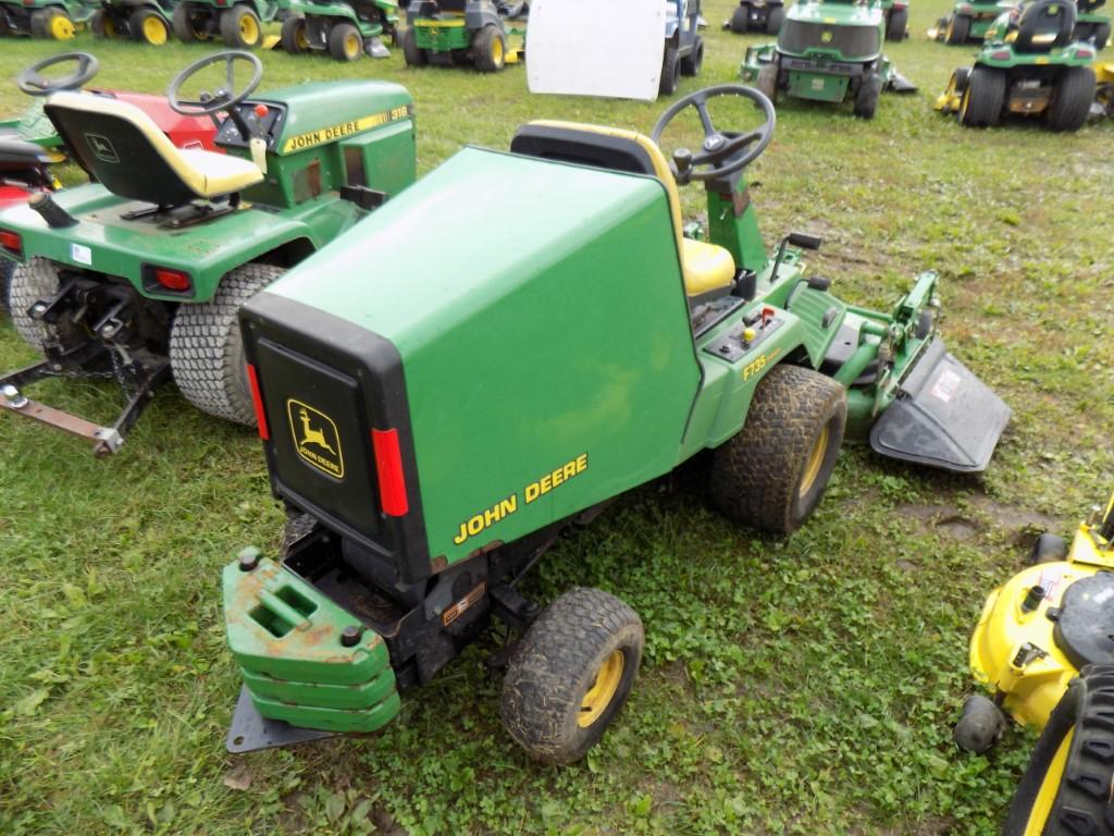 JD F735 Front Mower w/60'' Deck, Dsl Eng, Rear Weights, 600 Hrs, S/N- 01112