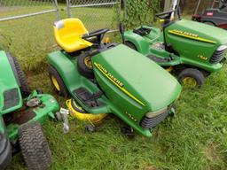 JD LT155 Lawn Tractor w/42'' Deck, STK-28430 - Front Wheel Off (wat)