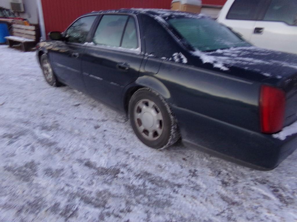2000 Cadillac Deville, Blue, 4DSD, Leather, V8 Gas Engine, Auto Trans, 111,