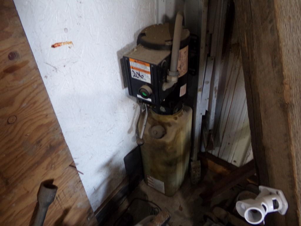 Ben Pearson 2-Part, Above Ground Auto Lift, Model NDL-7, 7000 Lb. Has Elect