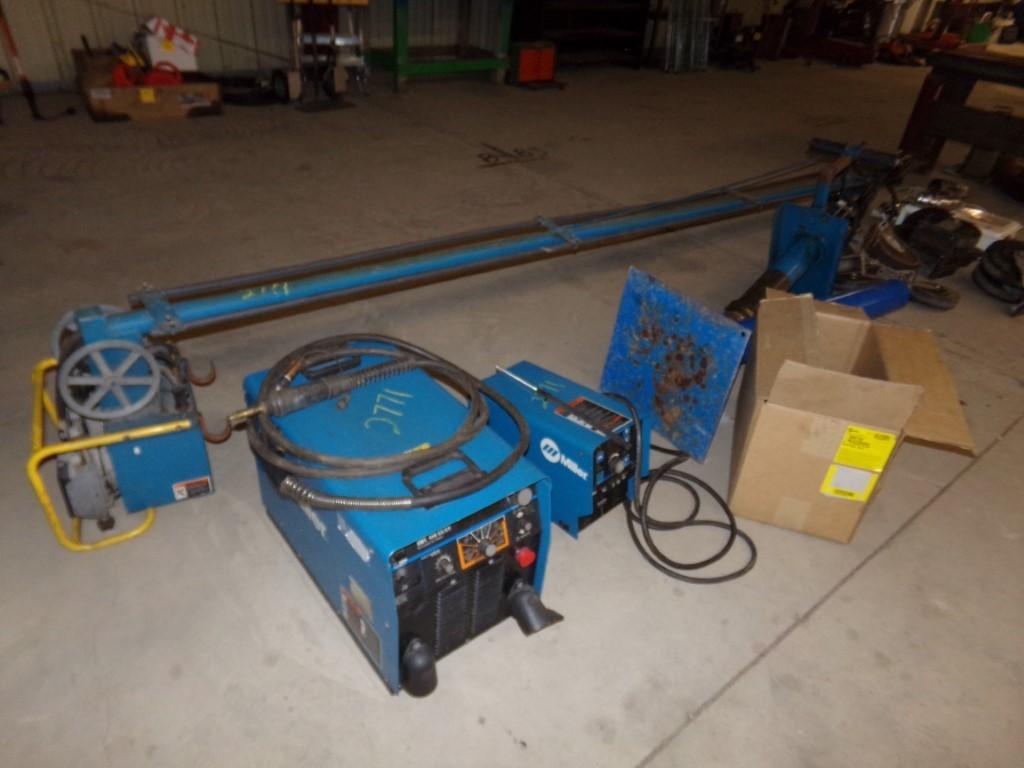 Miller 3-Phase Welder w/Boom Dual Wire Feeder