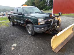 2003 Chevy 2500 HD, Auto, Gas, With 7'6'' Storm Guard Plow, Controls in Off