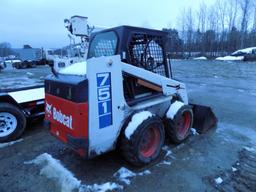 Bobcat 751 Skid Steer with Dsl Eng, 68'' Bucket, 3200 Hrs, S/N 514713344