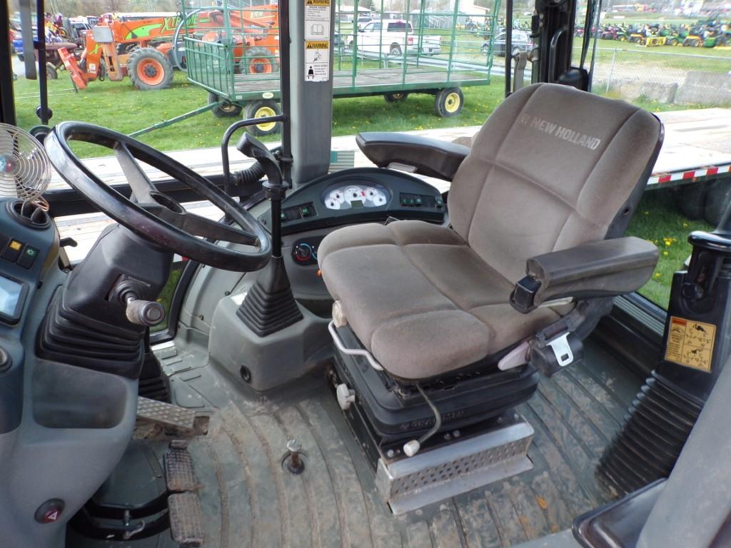 New Holland B-110B, 4 WD, Backhoe Loader, Ext. Hoe, Pilot Controls, 7305 Ho