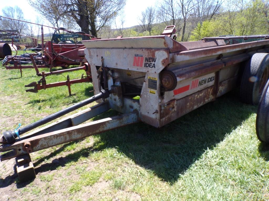 New Idea 3632 Tandem Axle Manure Spreader, S/N 4814 (6101)