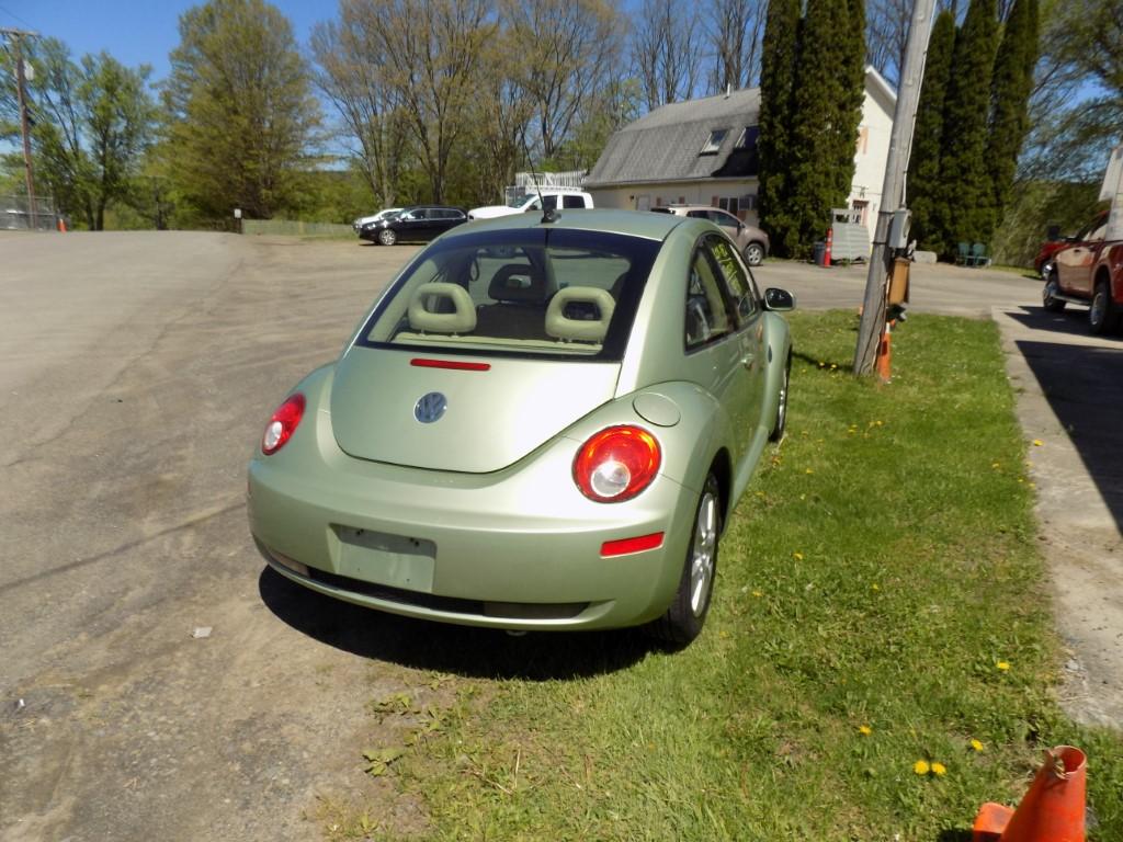 2009 Volkswagen Beetle S, 5-Speed Man, Leather, Sunroof, Green, 130,114 Mi,