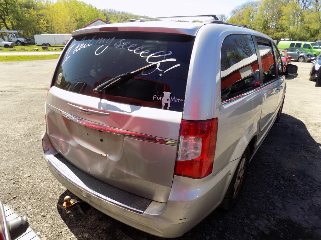 2011 Chrysler Town & Country Touring, Gray, Vin# 2A4RR5DG3BR781908, EVERY L