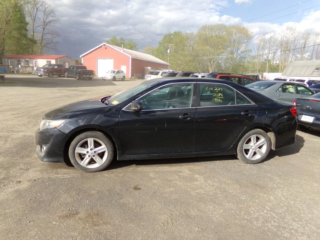 2014 Toyota Camry, Black, Auto Trans., Leather, 199K Miles, CONDITION UNKNO