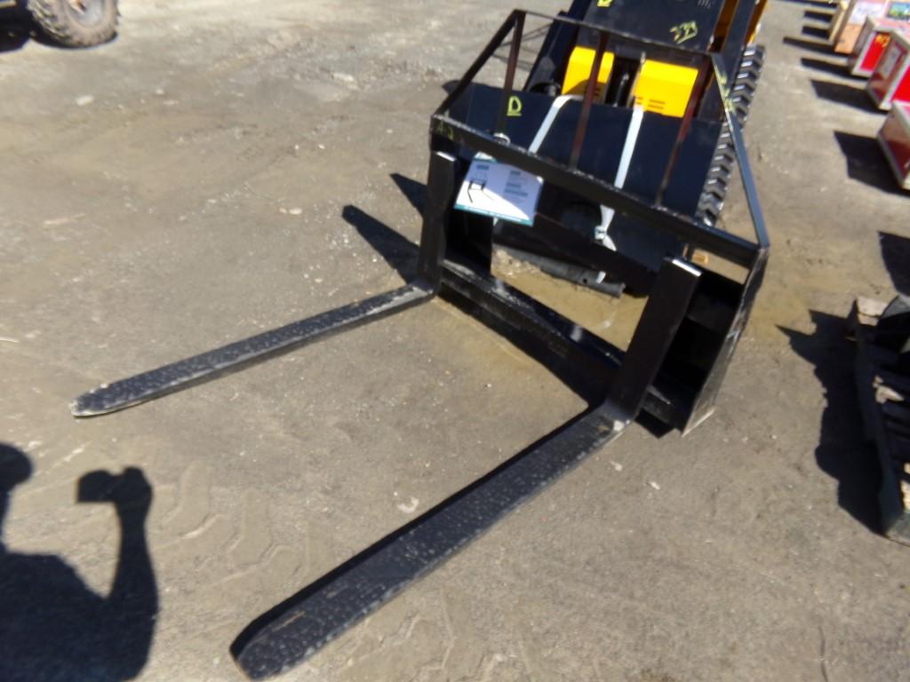 New AGT SAII 100 Pallet Forks for Skid Steer Loader