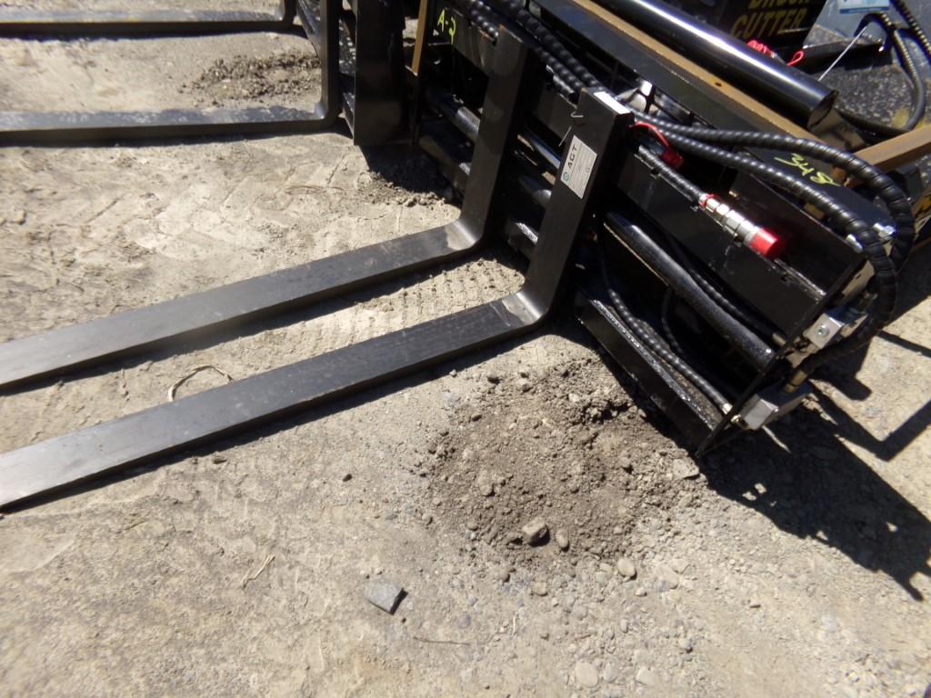 New AGT Hydraulic Adjust Pallet Forks for Skid Steer Loader