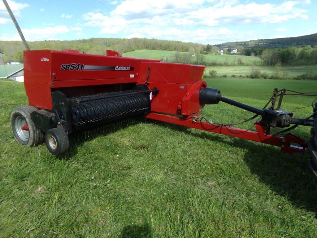 Case IH SB541 Baler With Belt Kicker, Hydraulic Control, s/nYAN104095, Low