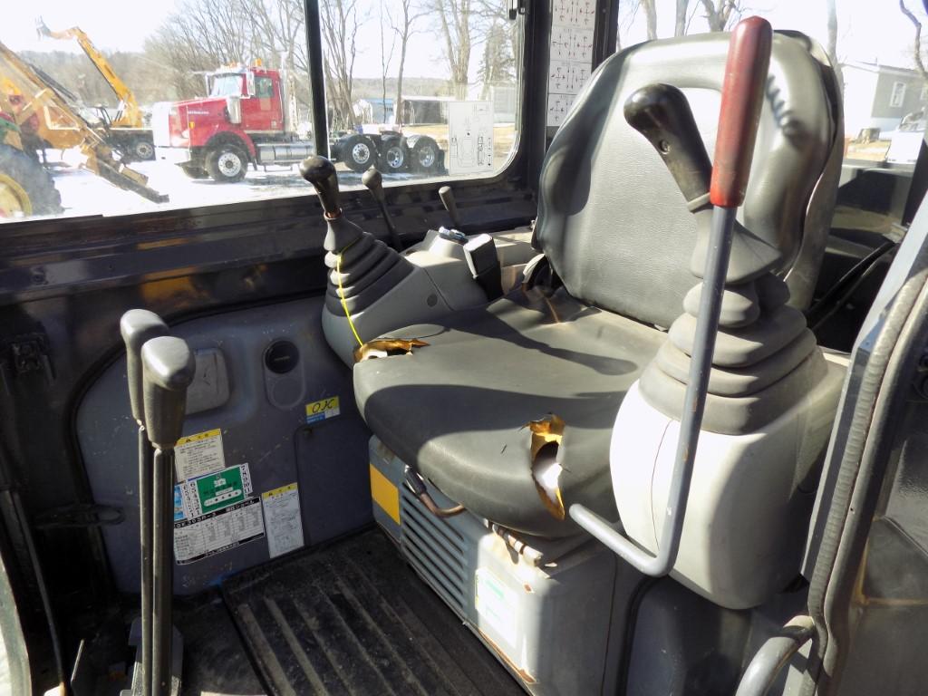 Kobelco SK30 Midi Excavator w/Cab, Teal & Gray, Steel Tracks w/Rubber Pads,