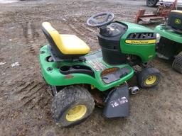 John Deere D11C 42'' Deck, 19.5 HP, Hydro, SN 104934,