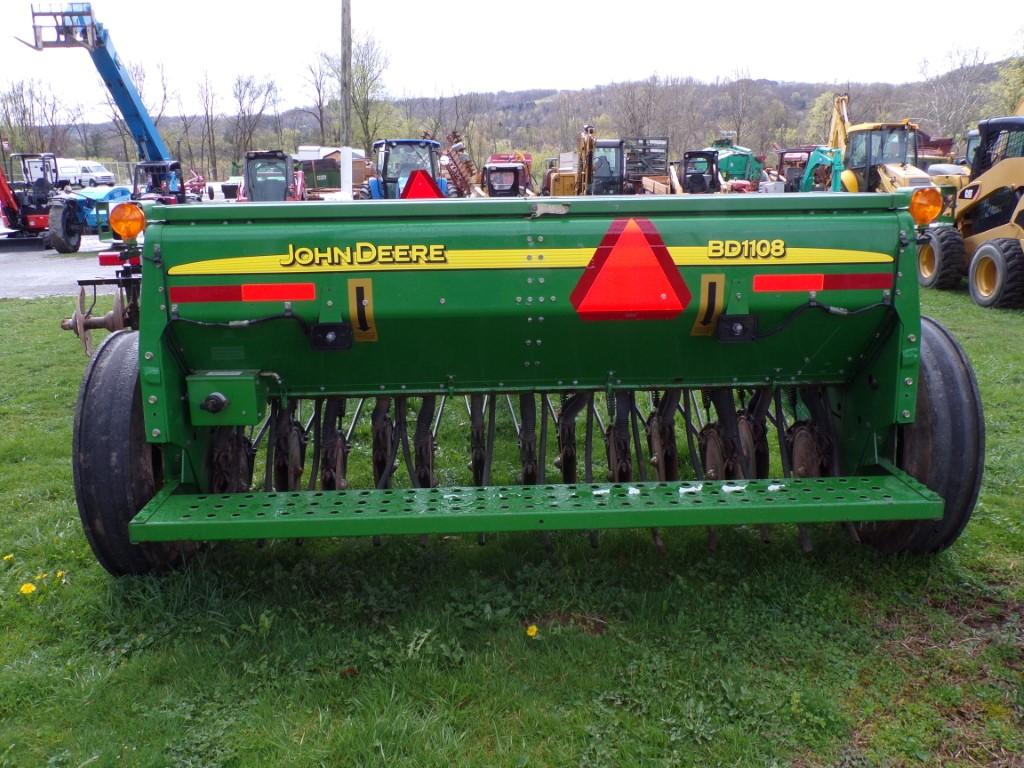 John Deere BD1108 Grain Drill with Grass Seed, 13 Hoe, Double Disc Opener,