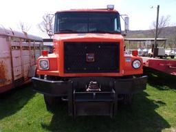 2000 Volvo WG42 Single Axle Dump Truck with 9' Dump Body, Cummins ISM-335 E