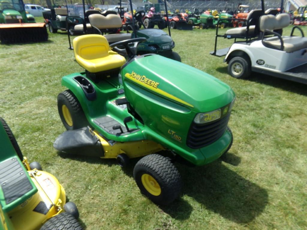 John Deere LT150 Automatci with 38'' Deck, 15 HP, Hydro, SN 027479 (5792)