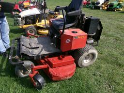 Encore Proline Zero-Turn Mower, 60'' Deck, Liquid Cooled V-Twin, 2561 Hrs,