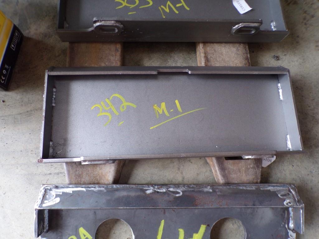 New Mini Skid Loader Mounting Plate