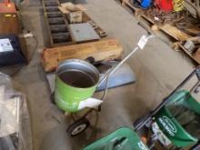 Metal Imperial Roto-Spread Seeder/Spreader