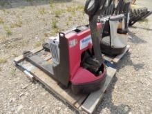 Raymond Electric Pallet Jack with Battery, NO CHARGER, 4500 LB Capacity