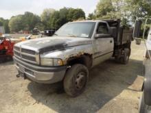 2001 Dodge Ram 3500 V-8 Magnum Reg. cab Dump Truck, Silver, Auto, 7 1/2' St
