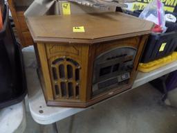 Old Style Radio/Record Player, Also Plays Cassettes and CD's