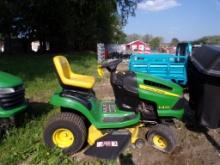 John Deere L25 Riding Mower with 42'' Deck, 21 HP Briggs and Stratton Engin
