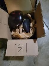 Box With 2 Infrared Heat Lamp Bulbs