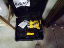 DeWalt 9.6 V - 18 V Rotary Laser in Case Model DW073, NO BATTERIES OR CHARG