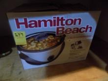Large Hamilton Beach Crock Pot (Kitchen)