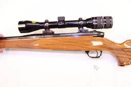 Weatherby Mark V cal. 7mm W.M. #H155334 w/ Weatherby 3x9x40 Scipe