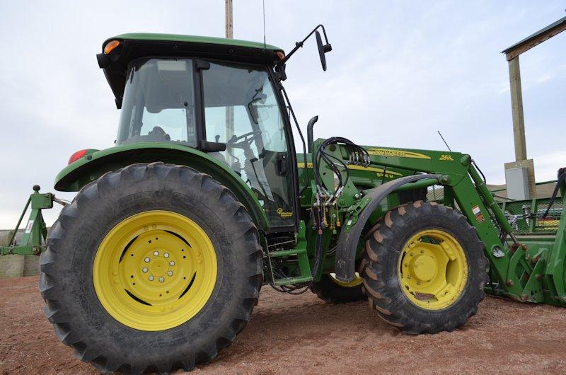 2011 John Deer 5095M Tractor