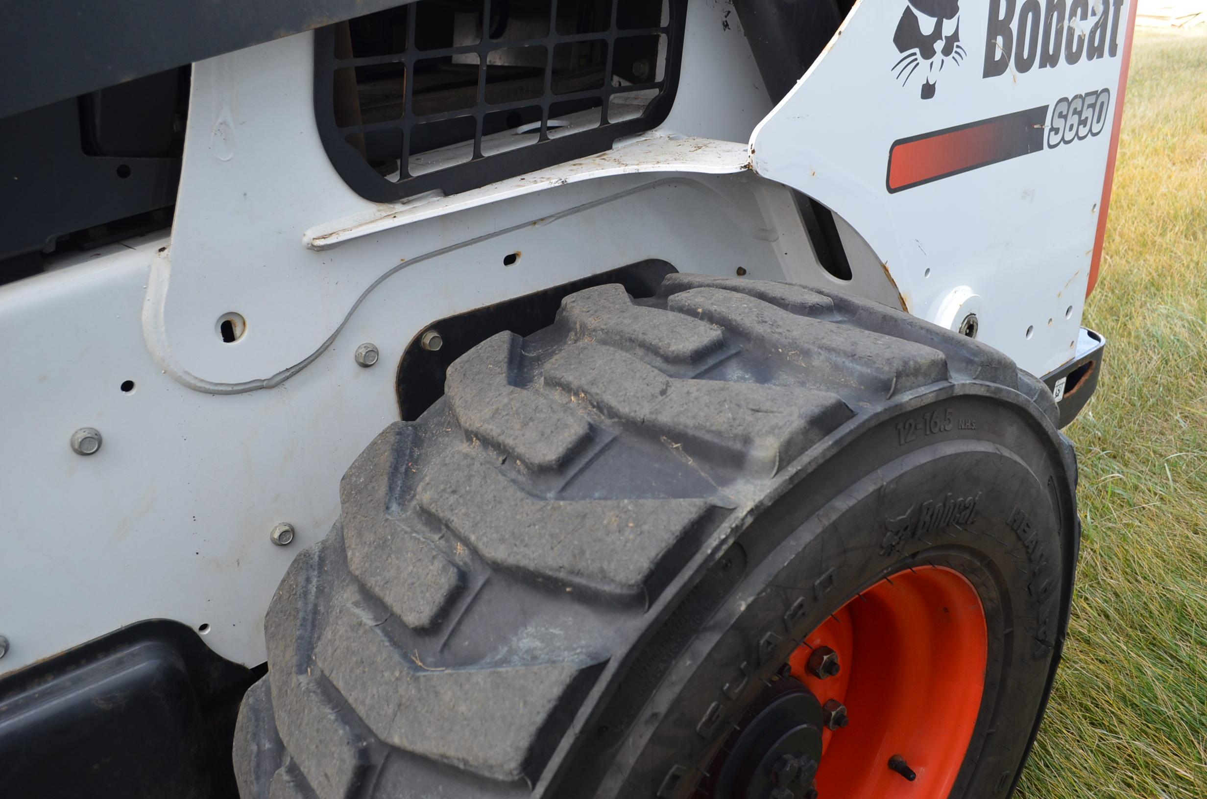 2015 Bobcat S 650 Skid Steer