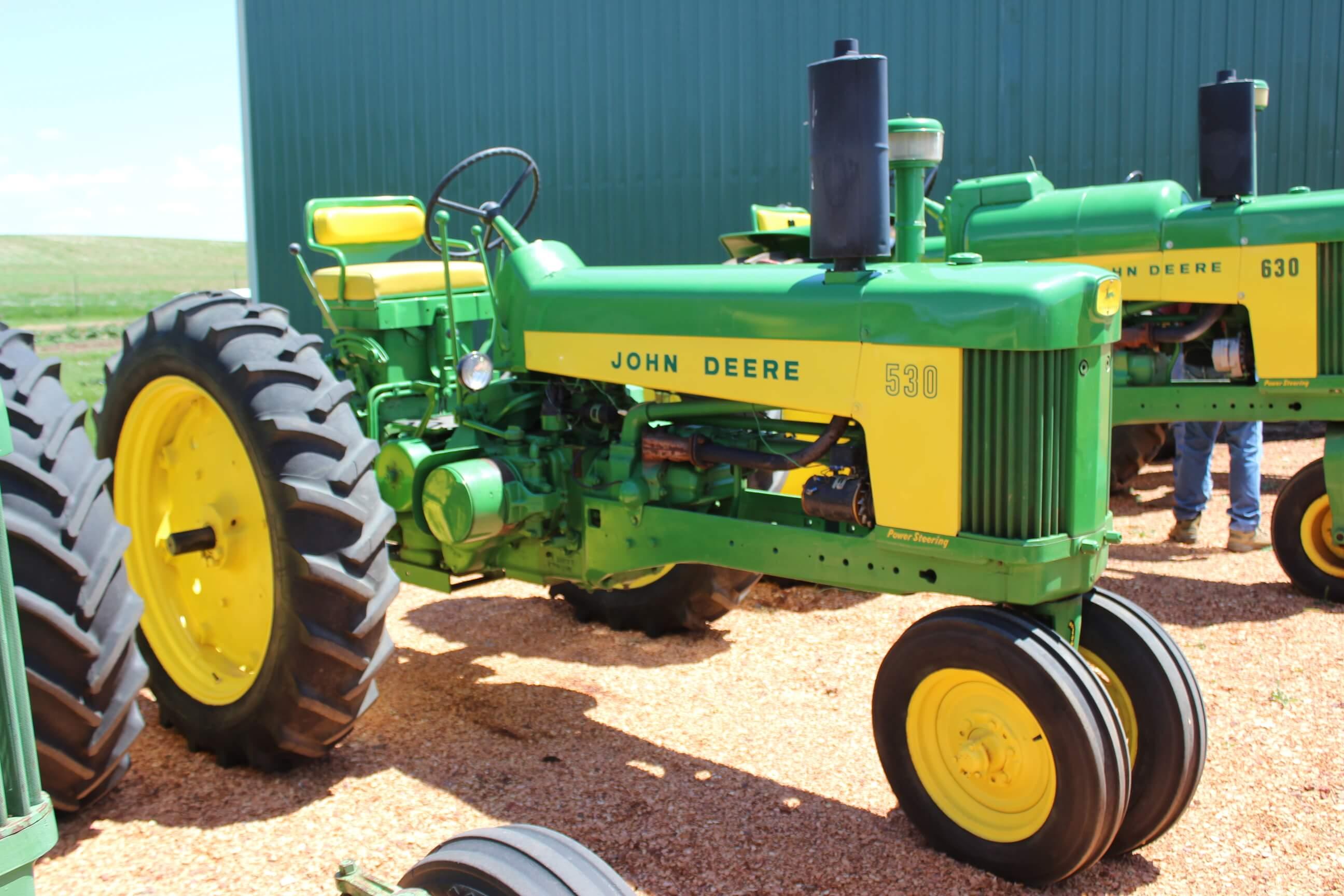 1960 JD 530 Tractor