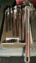 Pipe Wrenches & Bolt Cutter