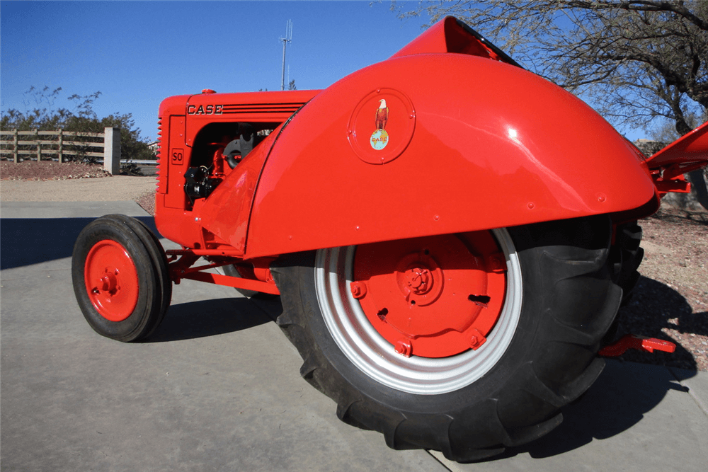 1949 CASE SO ORCHARD STREAMLINE TRACTOR