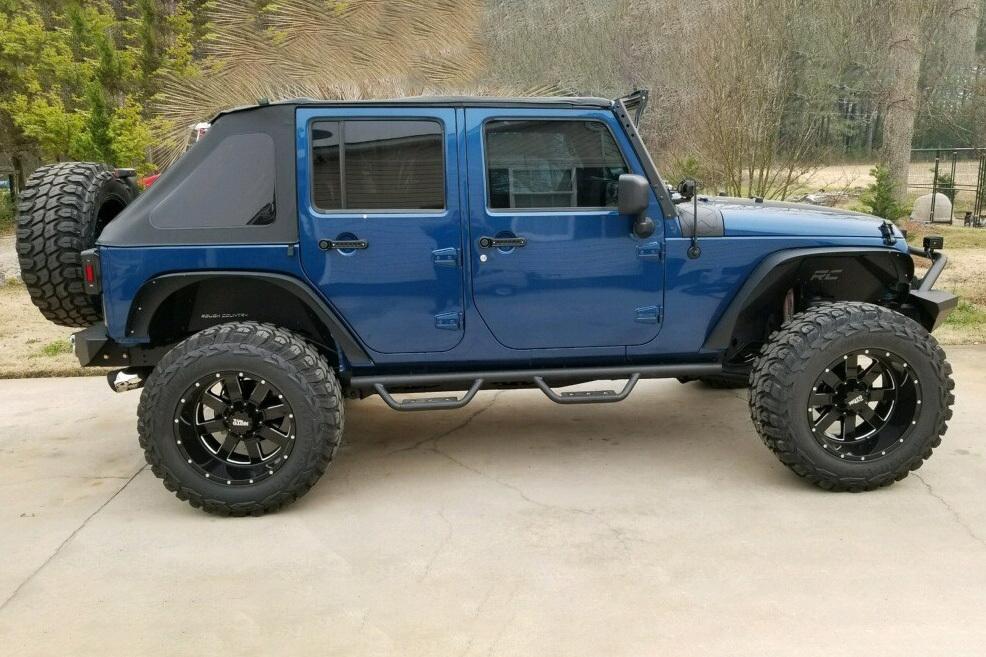 2010 JEEP WRANGLER CUSTOM SUV