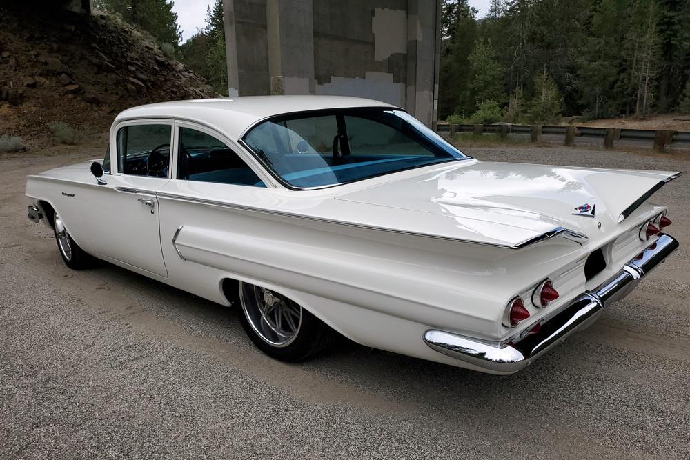 1960 CHEVROLET BISCAYNE CUSTOM COUPE